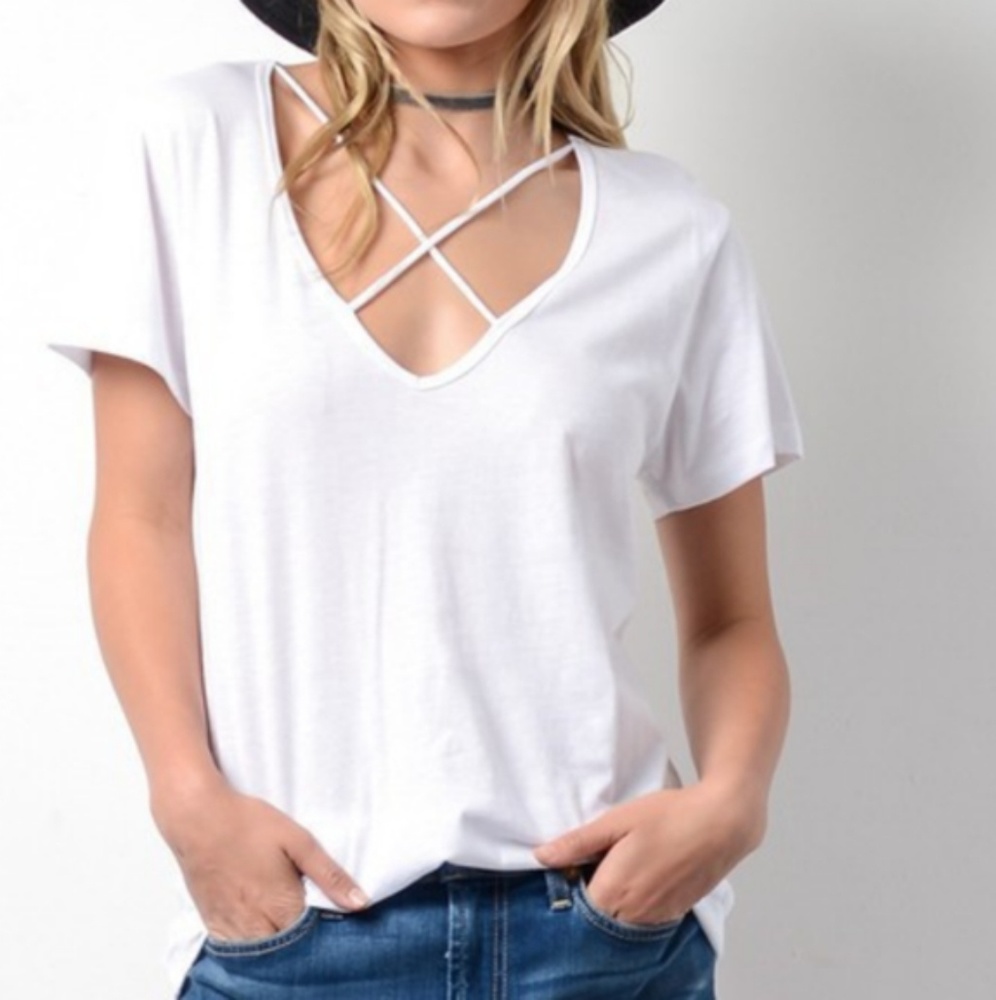 White criss cross t-shirt